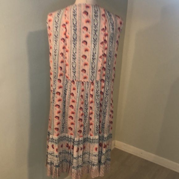 BCBG MaxAzria Dress - Picture 4 of 7